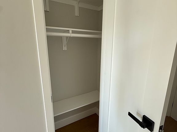 2nd image of 4357 Eagle Rock Blvd