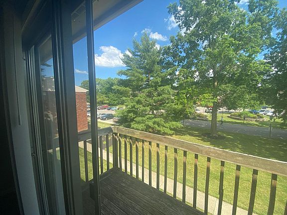 5th image of 8470 Beech Ave APT 2