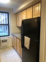 Rented by Chana Ofek, LREB