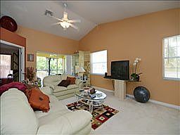 5th image of 9621 Crescent Garden Dr APT 202