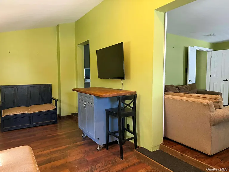 14 Allen Ln — Photo 4