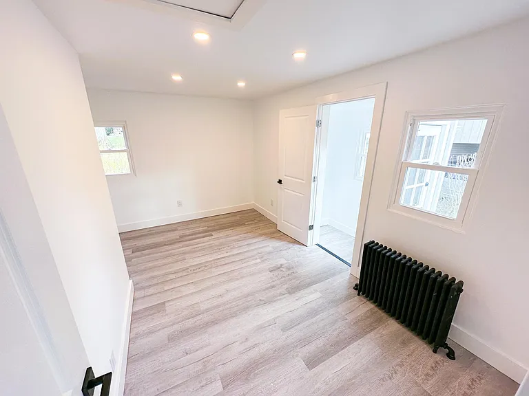 23 Hewson Ave — Photo 16
