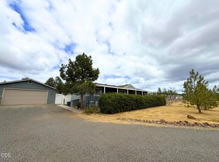 63 Rogue River Dr, Eagle Pt, OR 97524