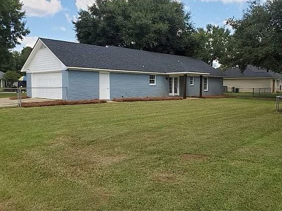 4th image of 182 Big Oak Dr