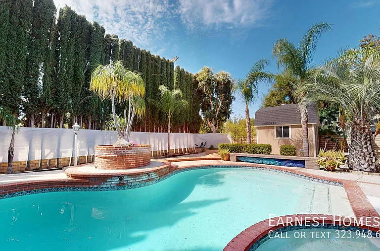 7814 Woodhall Ave — Photo 15