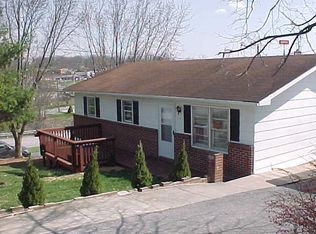 117 Mars Dr, Princeton, WV 24739