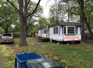 1700 S 14th St, Mount Vernon, IL 62864