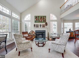 454 Overlook Dr, Occoquan, VA 22125