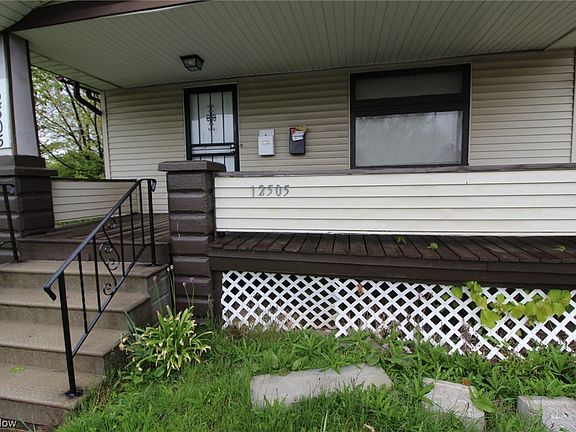 4th image of 12505 Farringdon Ave