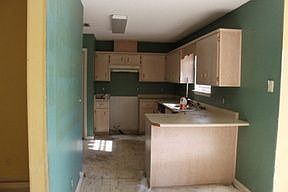 5th image of 117 Sandalwood Dr