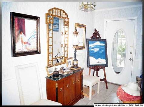 5th image of 3160 Shady Hill Dr