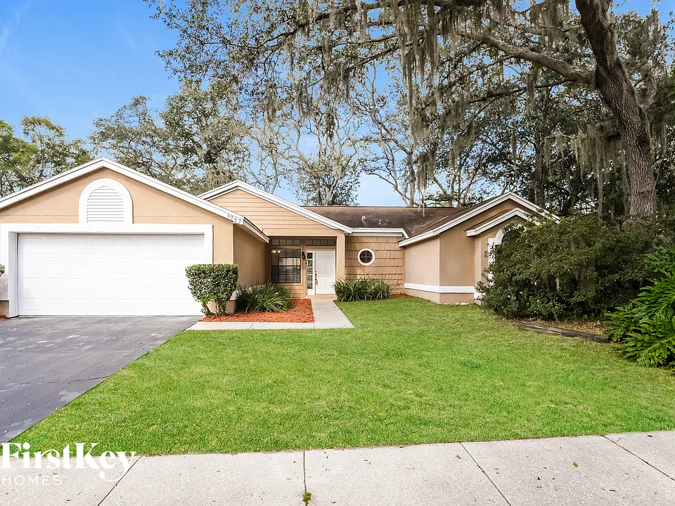 1247 Lacey Oak Dr