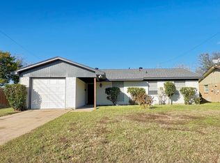 601 Carpenter Dr, Garland, TX 75040