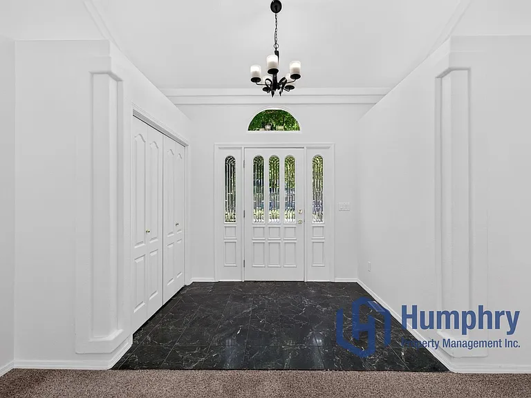 1948 E Cypress Point Dr — Photo 8