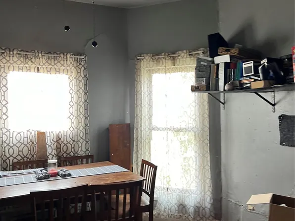 1203 16th St, Brownwood, TX 76801