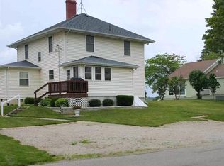 764 S Clear Lake Dr, Fremont, IN 46737