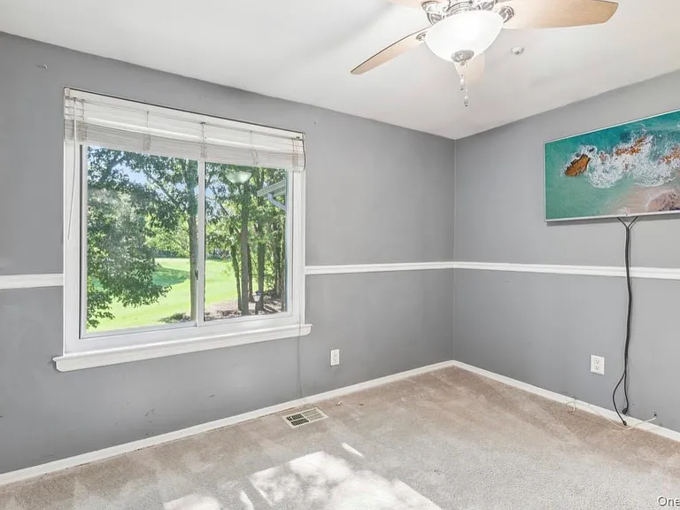 598 Blue Ridge Dr — Photo 8