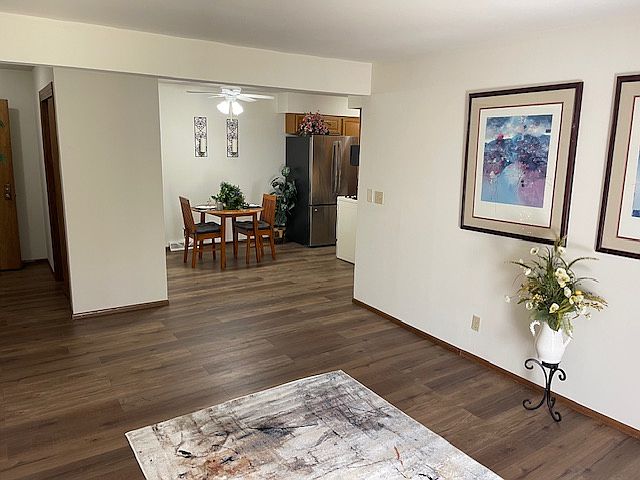 1st image of 6850 W Kathleen Ct