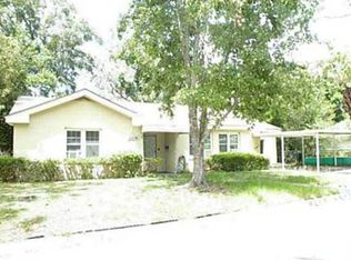2208 E 57th St, Savannah, GA 31404
