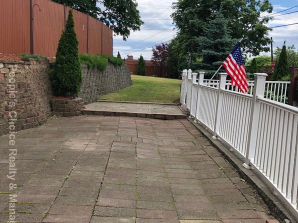 3 Jefferson Ave, Chelsea, MA 02150