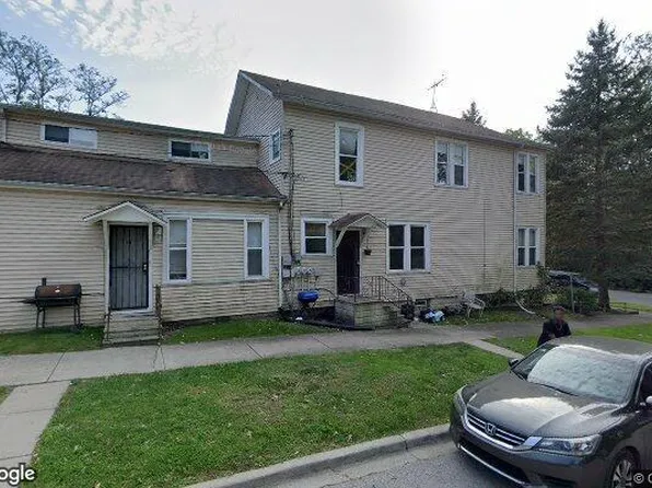 1631 Buena Vista Ave, Chicago Heights, IL 60411