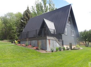 15 Skinner Ln, Salmon, ID 83467