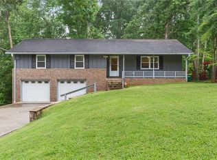 3105 Sumac Dr, Doraville, GA 30360