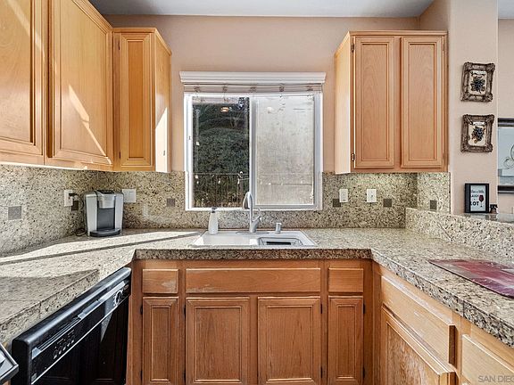 3rd image of 4208 Tierra Bonita