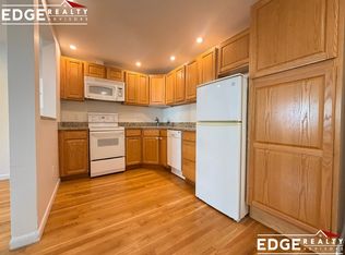 15 Euston Rd APT 8A, Brighton, MA 02135