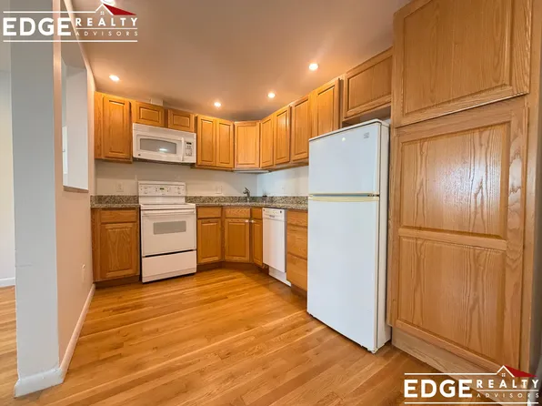15 Euston Rd, Brighton, MA