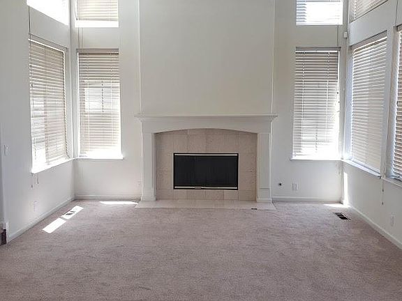 2nd image of 6559 Stonehill Dr