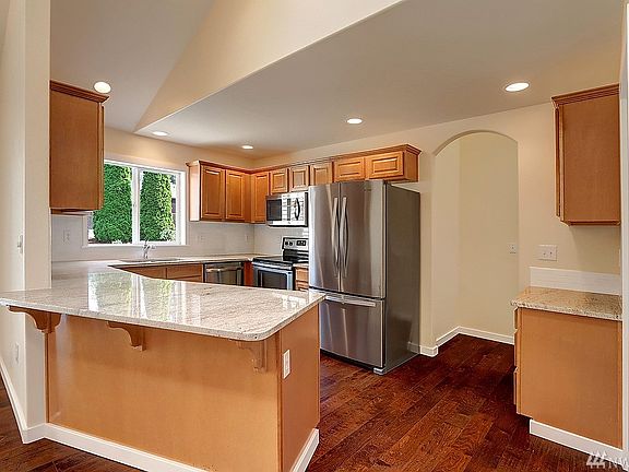 5th image of 16721 14th Avenue Ct S