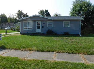 1427 Bower St, Elkhart, IN 46514