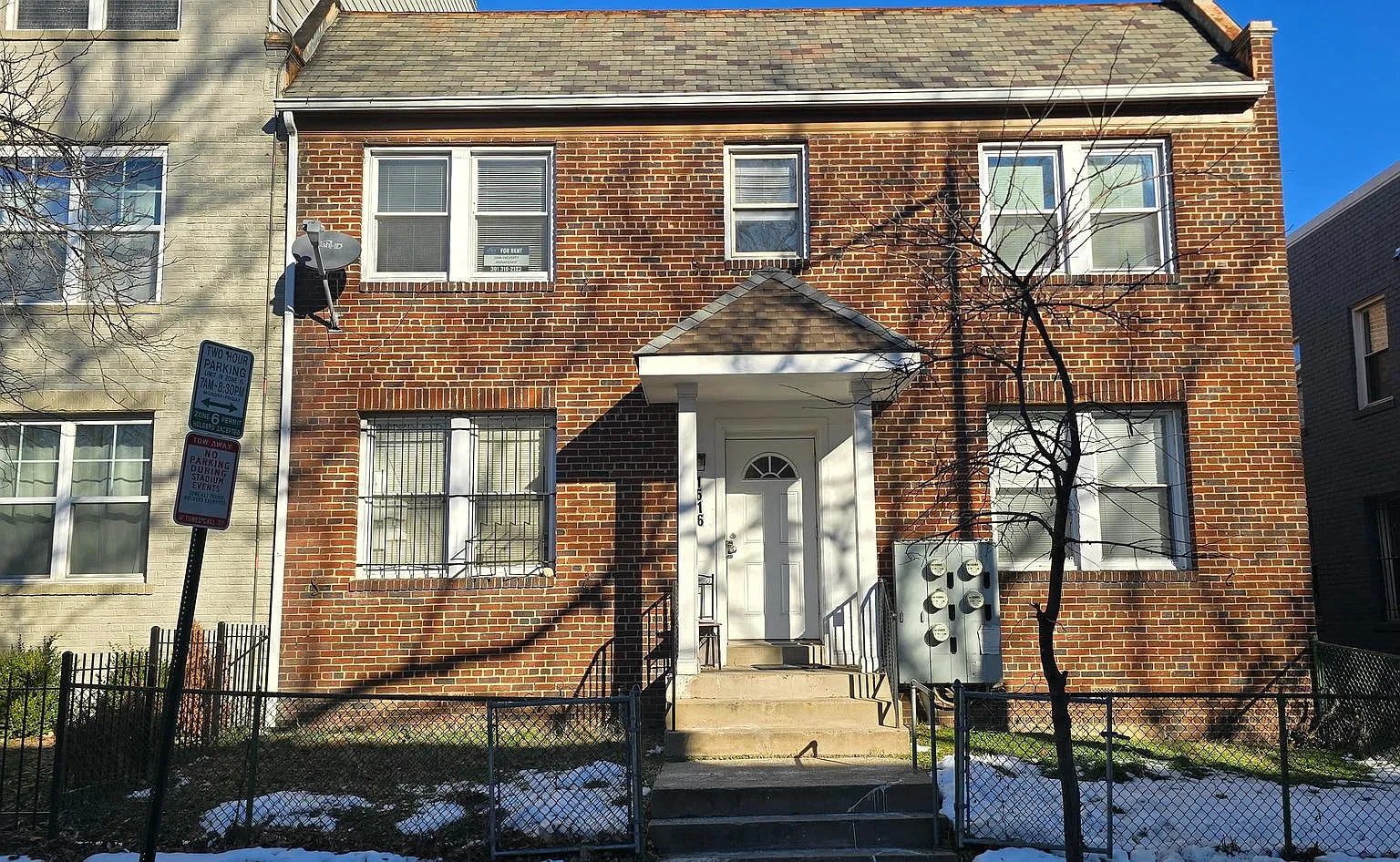 2 bed, 1000 sqft, $1,800 — Photo 1