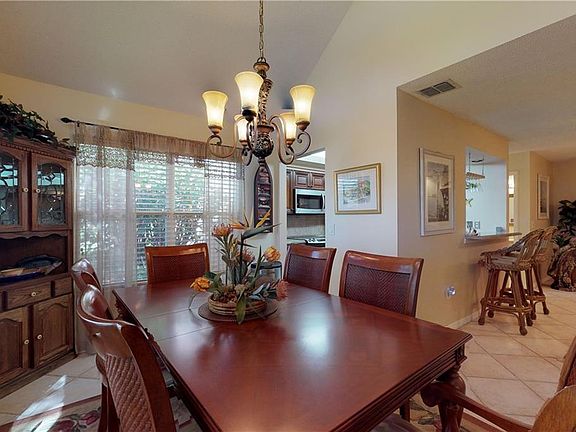 4th image of 1320 Coral Park Ln
