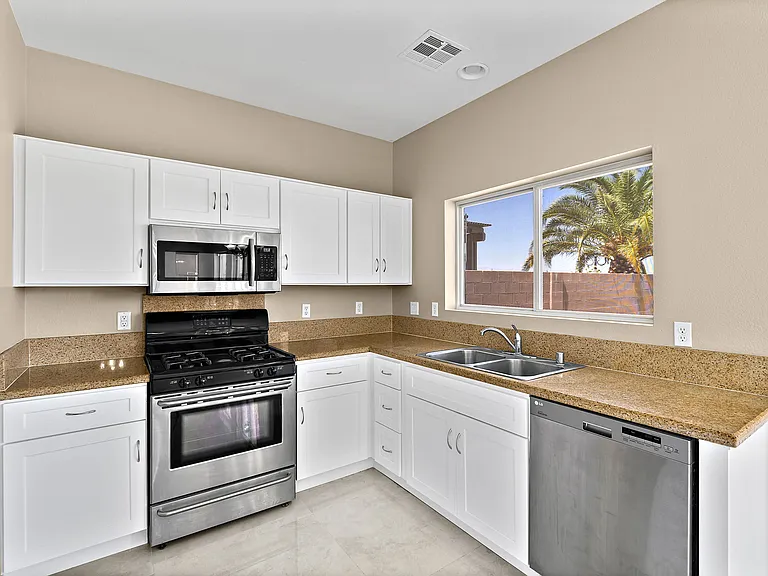 1462 Verde Triandos Dr — Photo 13