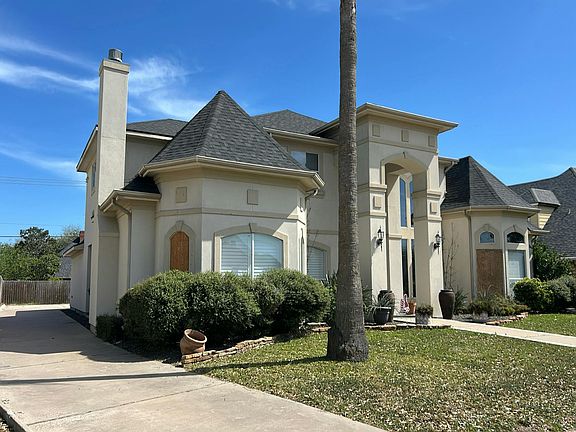 3rd image of 609 Broadway Blvd