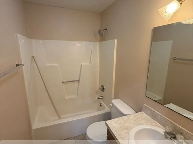 6858 Marlowe Dr — Photo 7