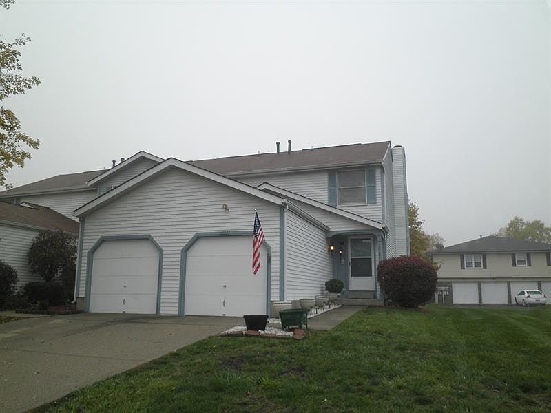 1st image of 10181 E Dedham Dr
