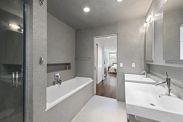 Rented by Citi Habitats | media 12