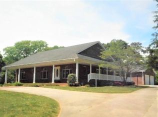 722 14th Ave NW, Hickory, NC 28601