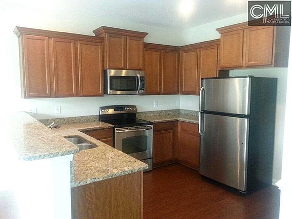 4th image of 232 Kenmore Park Dr