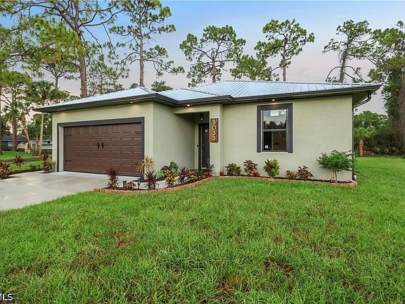 2nd image of 5033 Pinetree Cir