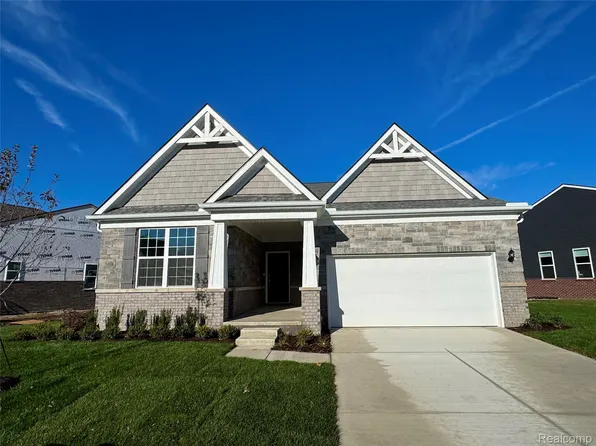 5136 Barnes Rd, Canton, MI 48188