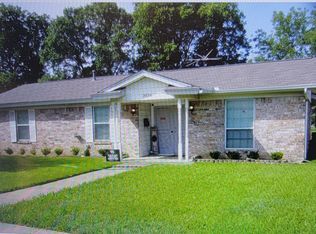 3834 Bremerton St, Irving, TX 75062