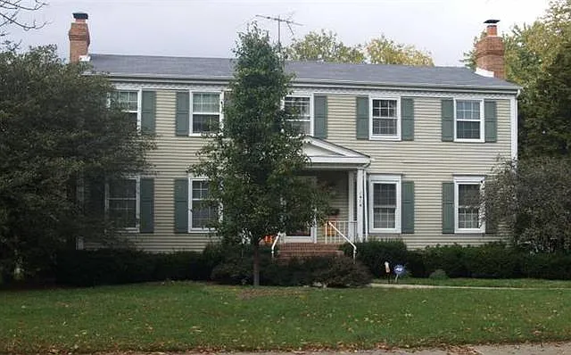 1414 Douglas Ave photo 1