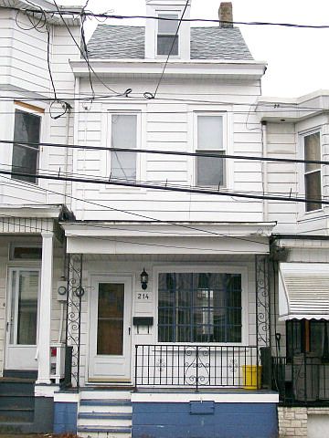 1st image of 214 E Pine St