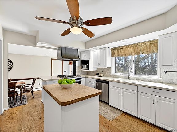 3rd image of 18 Taylor Road