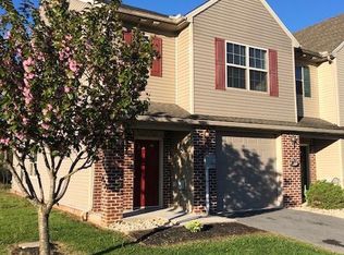 201 Meriweather Dr, Chambersburg, PA 17201