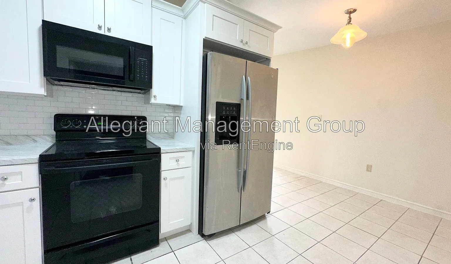2 bed, 1.0 bath, 888 sqft, $2,150 — Photo 2